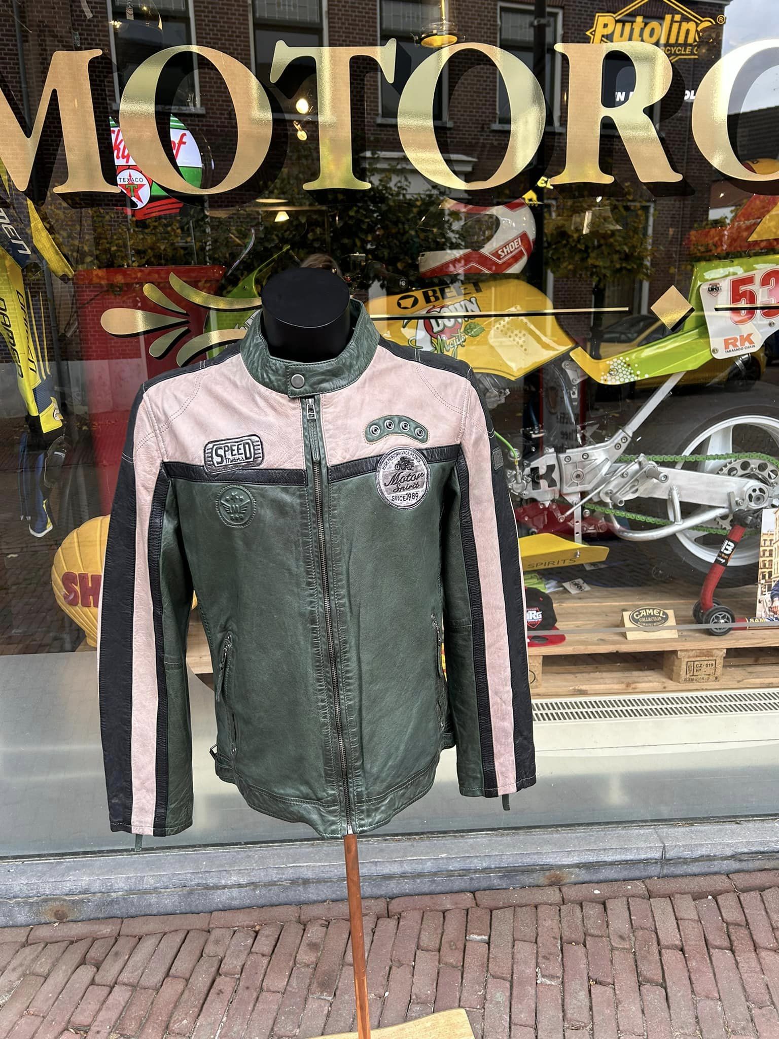 OLD RACEBIKE GARAGE - Home